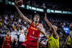 Λόπεθ-Αροστέγκι: "Προετοιμαζόμαστε για μια υπέροχη εβδομάδα στην Κύπρo"