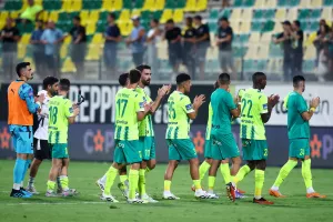 (ΒΙΝΤΕΟ Kerkida) Εντυπωσιακό σκηνικό στην "Αρένα" στο...φινάλε!