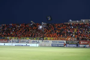 1200/AΠΟΕΛ