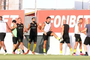 FREEDOM 24 Krasava ENY Ύψωνας-Απόλλων:  Συμβιβασμός με 4 γκολ (φώτος)