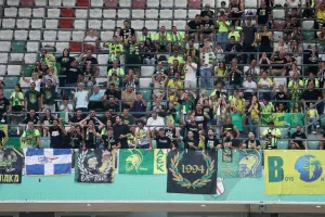 (Φώτος) Ο κόσμος της ΑΕΚ 