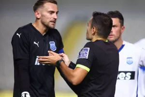 ΑΠΟΕΛ-Απόλλων: Φιλική νίκη με ανατροπή για τους "κυανόλευκους"