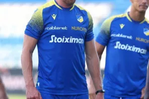 Ανόρθωση-ΑΠΟΕΛ: Φιλική τριάρα με... σερβιτόρο Σταφυλίδη και "killer" Πιέρο