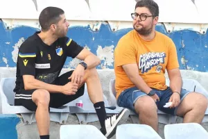 Ανόρθωση-ΑΠΟΕΛ: Φιλική τριάρα με... σερβιτόρο Σταφυλίδη και "killer" Πιέρο