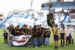 Ανόρθωση-ΑΠΟΕΛ: Φιλική τριάρα με... σερβιτόρο Σταφυλίδη και "killer" Πιέρο