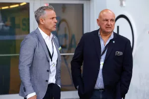 Κάτι θα κάνουν… 