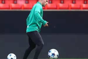 Η προπόνηση της ΑΕΚ στο Brann Stadion (Φώτος)