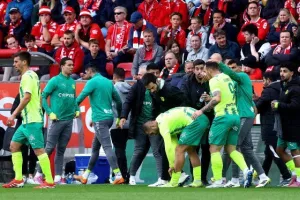 Brann-ΑΕΚ: Ήττα στο φινάλε και...ρέστα στην "ΑΡΕΝΑ"! (φώτος)