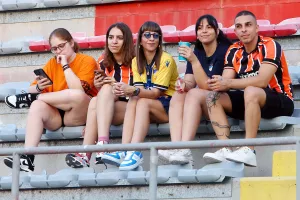 O κόσμος στο "Αμμόχωστος" (φώτος)
