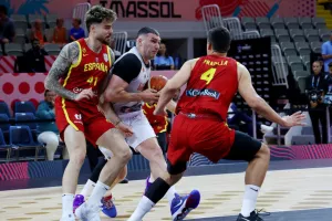 (Φωτορεπορτάζ) Δράση στη Λεμεσό με EuroBasket!
