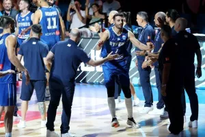 Ανταγωνιστική... όσο μπορούσε η Εθνική μας - Ήττα στην πρεμιέρα (Φωτος) 