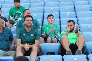 ΦΩΤΟΡΕΠΟΡΤΑΖ από την κερκίδα της Ομόνοιας