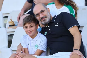 ΦΩΤΟΡΕΠΟΡΤΑΖ από την κερκίδα της Ομόνοιας