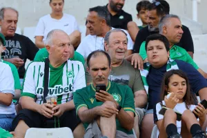 ΦΩΤΟΡΕΠΟΡΤΑΖ από την κερκίδα της Ομόνοιας