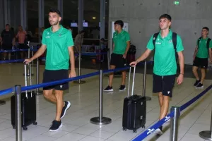 ΦΩΤΟΣ από την αναχώρηση για Αζερμπαϊτζάν 