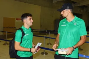 ΦΩΤΟΣ από την αναχώρηση για Αζερμπαϊτζάν 