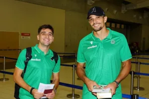 ΦΩΤΟΣ από την αναχώρηση για Αζερμπαϊτζάν 