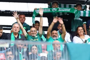 Φωτορεπορτάζ από την κερκίδα της Ομόνοιας