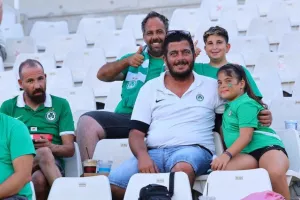 ΦΩΤΟΡΕΠΟΡΤΑΖ από την κερκίδα της Ομόνοιας