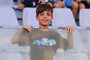 Το "Λεμεσιανό" της πρεμιέρας βάφτηκε... πράσινο! (Φώτος)