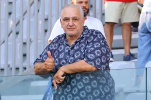 Το "Λεμεσιανό" της πρεμιέρας βάφτηκε... πράσινο! (Φώτος)