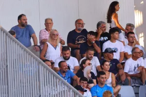 Το "Λεμεσιανό" της πρεμιέρας βάφτηκε... πράσινο! (Φώτος)