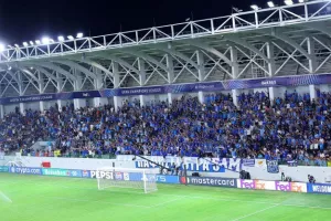 Έγραψε ΙΣΤΟΡΙΑ η Πάφος/Με ΓΚΟΛΑΡΑ του Ζάζα στα… αστέρια του Champions League (φώτος)