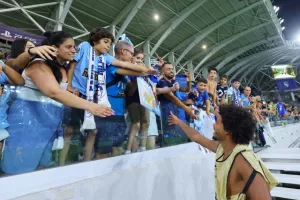 Έγραψε ΙΣΤΟΡΙΑ η Πάφος/Με ΓΚΟΛΑΡΑ του Ζάζα στα… αστέρια του Champions League (φώτος)