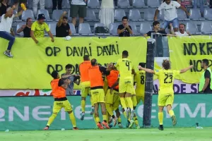 "Ξέρανε"... τον Απόλλωνα και πέτυχε ιστορικό διπλό η Freedom24 Krasava ENY (φώτος) 