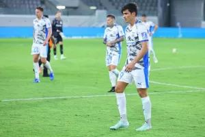 "Ξέρανε"... τον Απόλλωνα και πέτυχε ιστορικό διπλό η Freedom24 Krasava ENY (φώτος) 