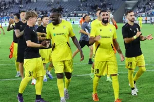 "Ξέρανε"... τον Απόλλωνα και πέτυχε ιστορικό διπλό η Freedom24 Krasava ENY (φώτος) 