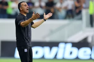 Το "Λεμεσιανό" της πρεμιέρας βάφτηκε... πράσινο! (Φώτος)