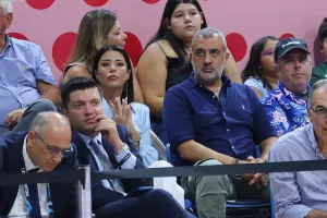Γήπεδο η Αφροδίτη!