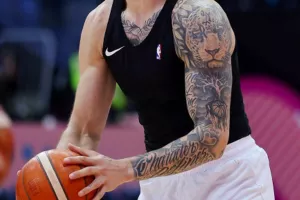 (Φωτορεπορτάζ) Δράση στη Λεμεσό με EuroBasket!