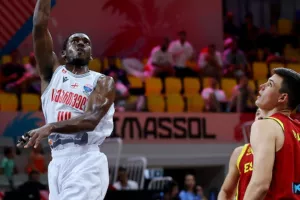 (Φωτορεπορτάζ) Δράση στη Λεμεσό με EuroBasket!