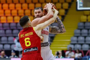 (Φωτορεπορτάζ) Δράση στη Λεμεσό με EuroBasket!
