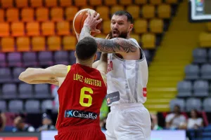 (Φωτορεπορτάζ) Δράση στη Λεμεσό με EuroBasket!