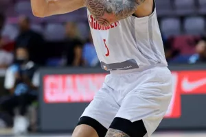 (Φωτορεπορτάζ) Δράση στη Λεμεσό με EuroBasket!