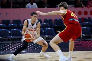 (Φωτορεπορτάζ) Δράση στη Λεμεσό με EuroBasket!