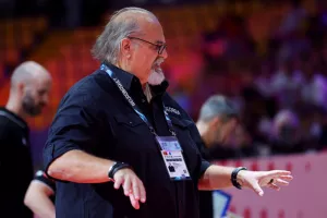 (Φωτορεπορτάζ) Δράση στη Λεμεσό με EuroBasket!