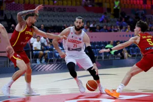 (Φωτορεπορτάζ) Δράση στη Λεμεσό με EuroBasket!
