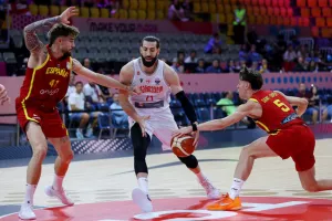 (Φωτορεπορτάζ) Δράση στη Λεμεσό με EuroBasket!