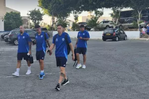 (ΦΩΤΟΡΕΠΟΡΤΑΖ) Η άφιξη της Ανόρθωσης 