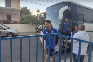 (ΦΩΤΟΡΕΠΟΡΤΑΖ-ΒΙΝΤΕΟ) Η άφιξη της Ομόνοιας Αρ. 