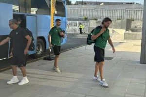 "Μαυροπράσινη"... άφιξη (Φώτος Kerkida)