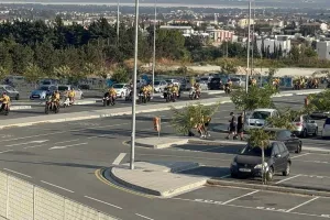 Με πορεία στο γήπεδο οι ΑΕΛίστες (Βίντεο/Φώτος Kerkida)