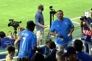 Πόλος έλξης... ο Ζένζο Μόγιο! (Φώτος Kerkida)