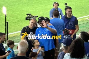 Πόλος έλξης... ο Ζένζο Μόγιο! (Φώτος Kerkida)