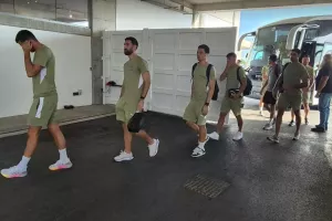 Η άφιξη της ΑΕΚ (Φώτος Kerkida)