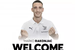 Στα ασπρόμαυρα ο Ράκονιατς